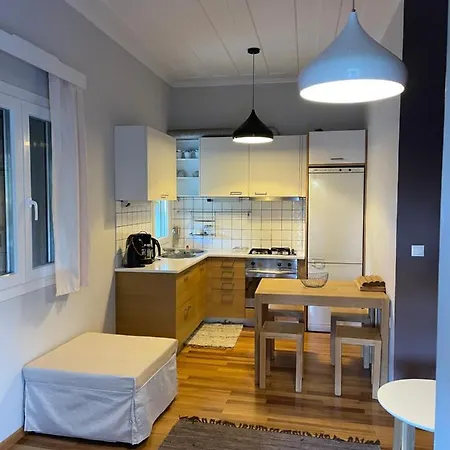 Apartment Mojo House *